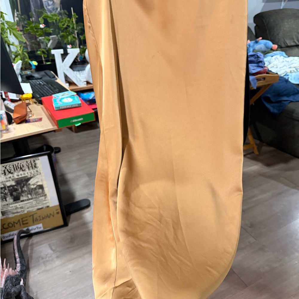 SHEIN Gold Satin Maxi Skirt - Picture 6 of 9